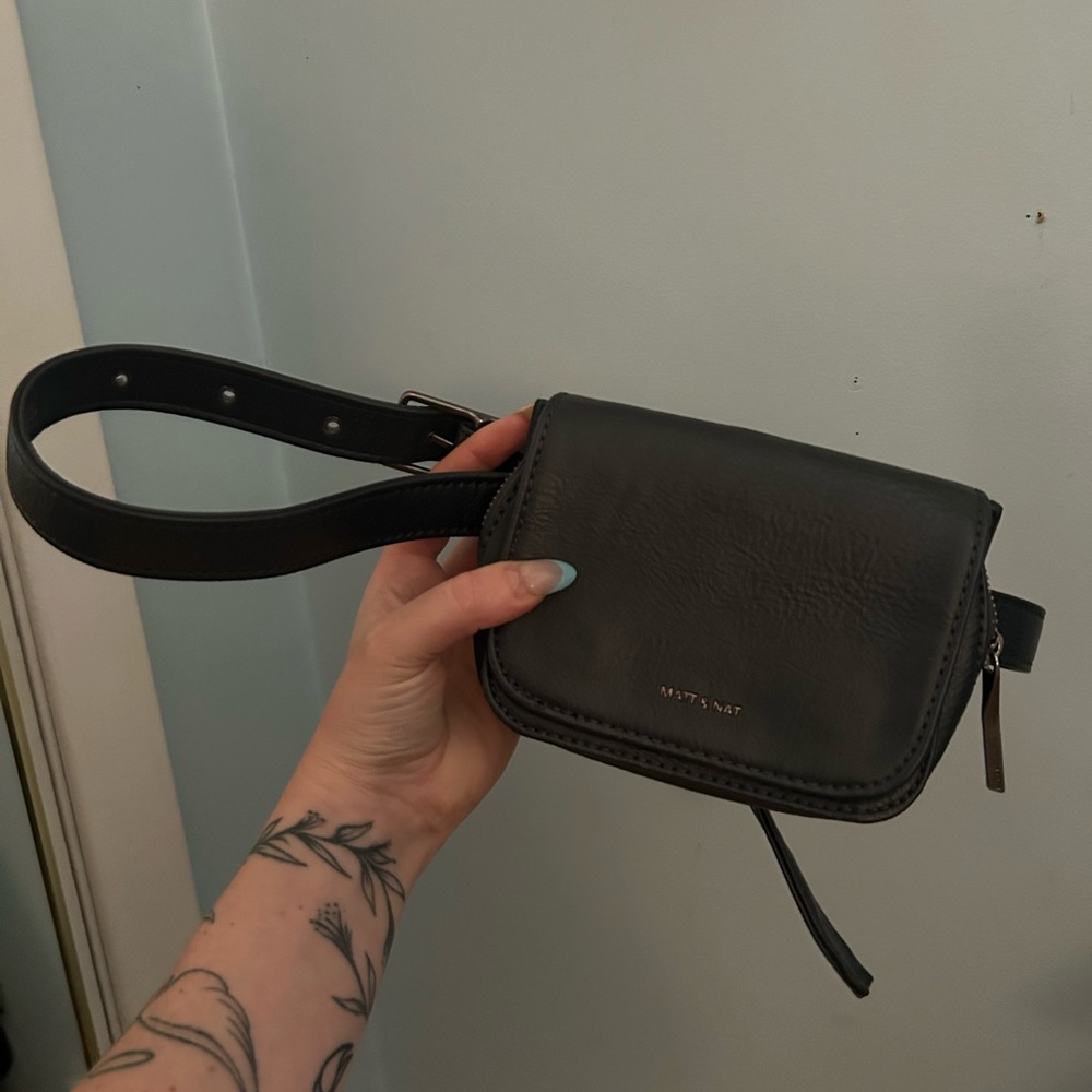 Matt & Nat Charcoal Wristlet Clutch